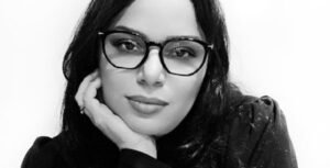 Alexandra Teles Psicóloga (11) 98909 1010 Terapia Psicoanalítica para adolescentes e adultos